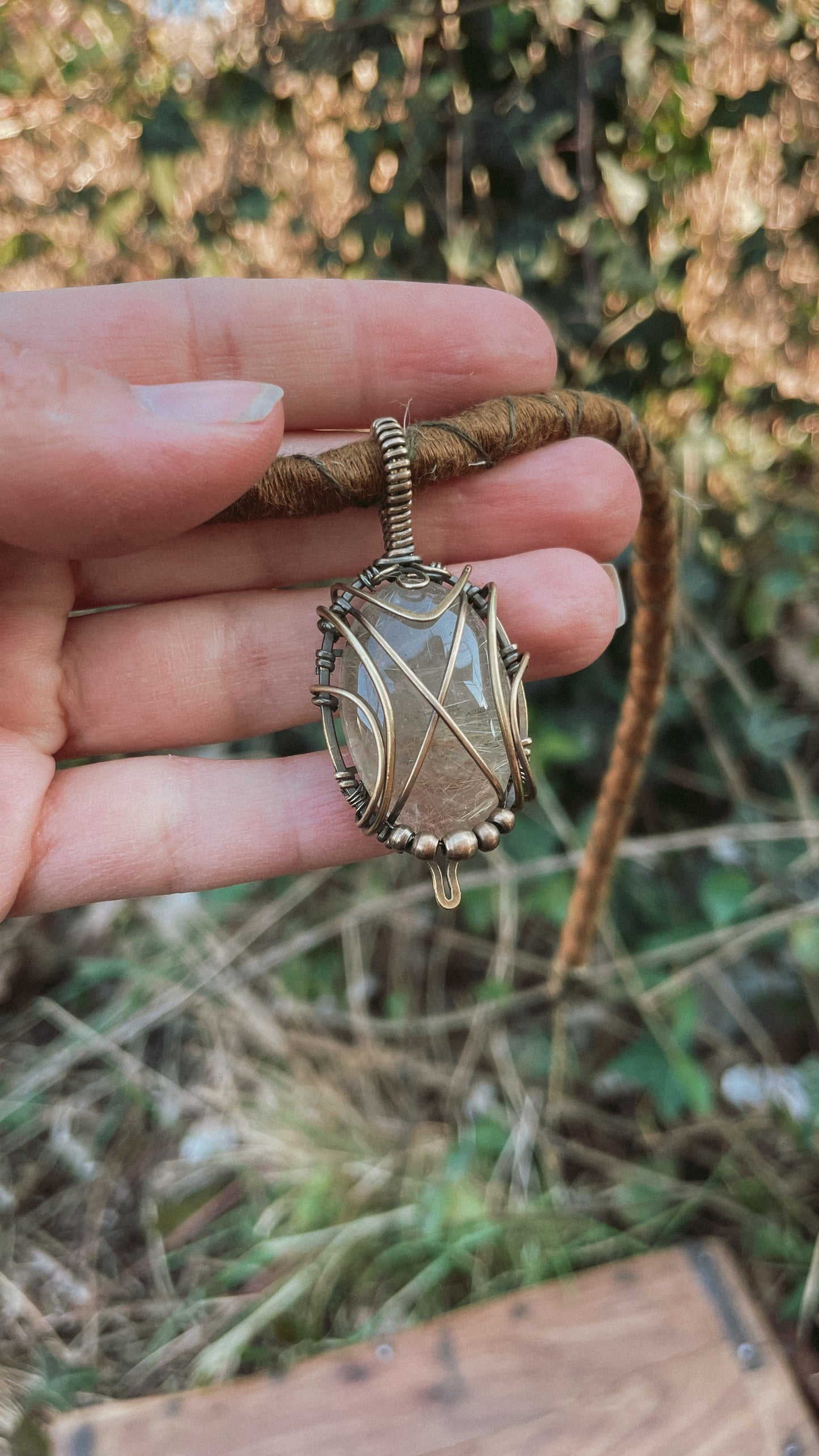 Talisman mit goldenem Rutilquarz