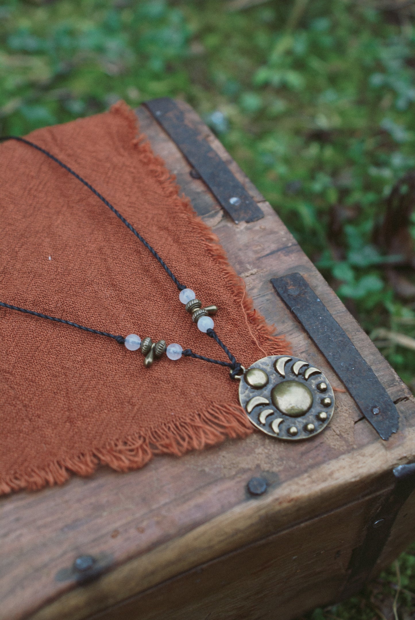 Halskette „Tribal Moon“