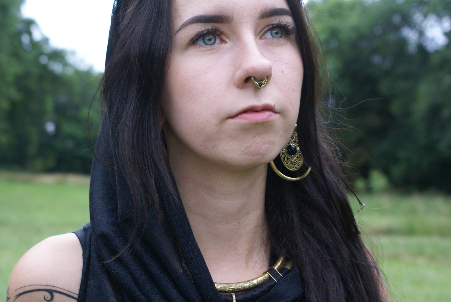 Clicker Septum aus Messing mit schwarzem Onyx